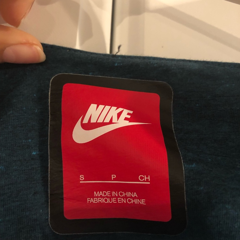 Nike Workout Jacket - Picture 4 of 6